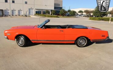 Mercury-Montego-1968-Orange-Black-2