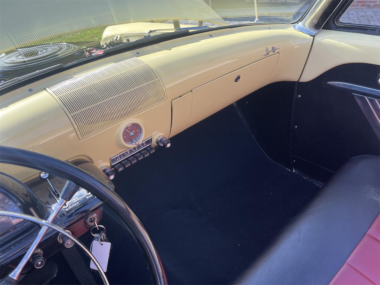 Mercury-Monterey-1952-Yellow-Blackred-11