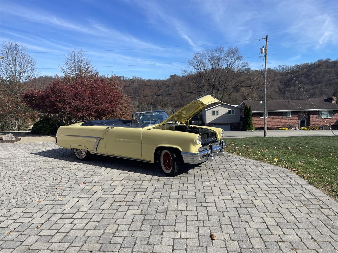 Mercury-Monterey-1952-Yellow-Blackred-4