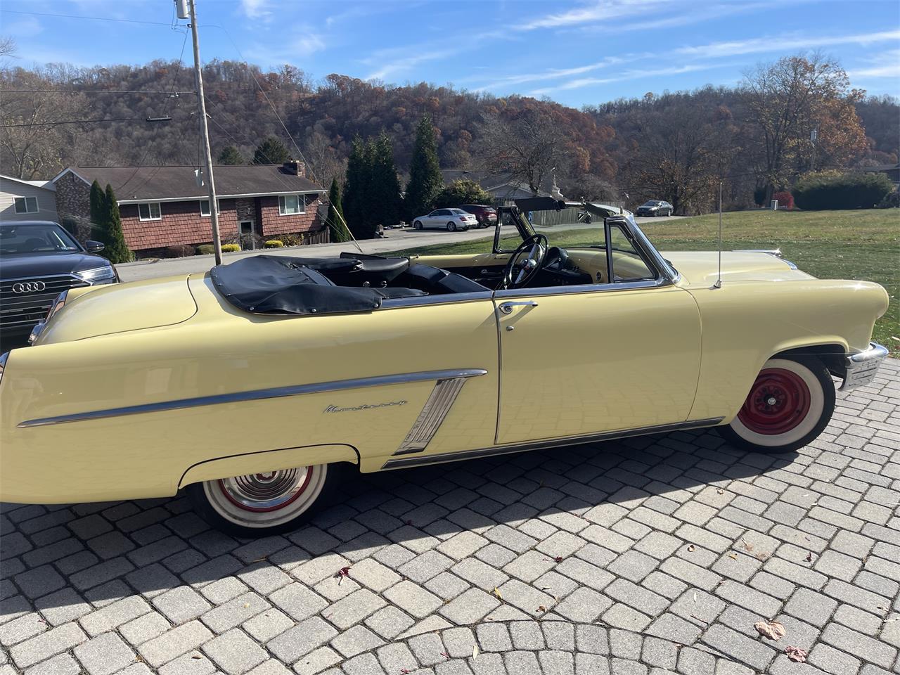 Mercury-Monterey-1952-Yellow-Blackred-5