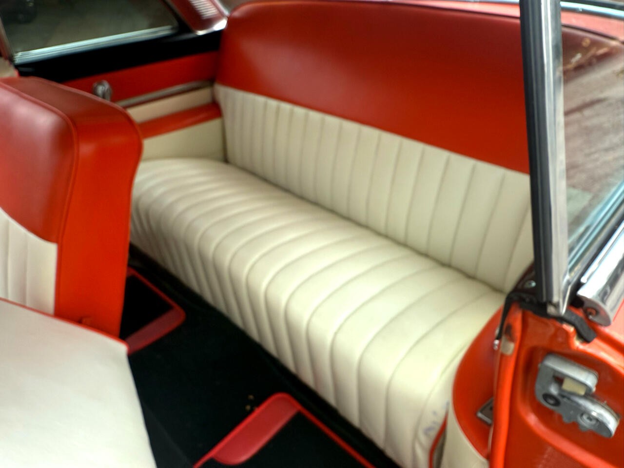 Mercury-Monterey-1953-Classic-Car-14
