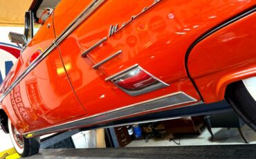 Mercury-Monterey-1953-Classic-Car-31