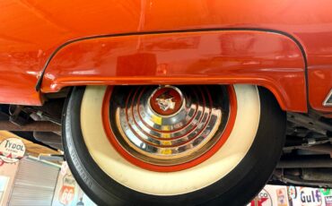Mercury-Monterey-1953-Classic-Car-32