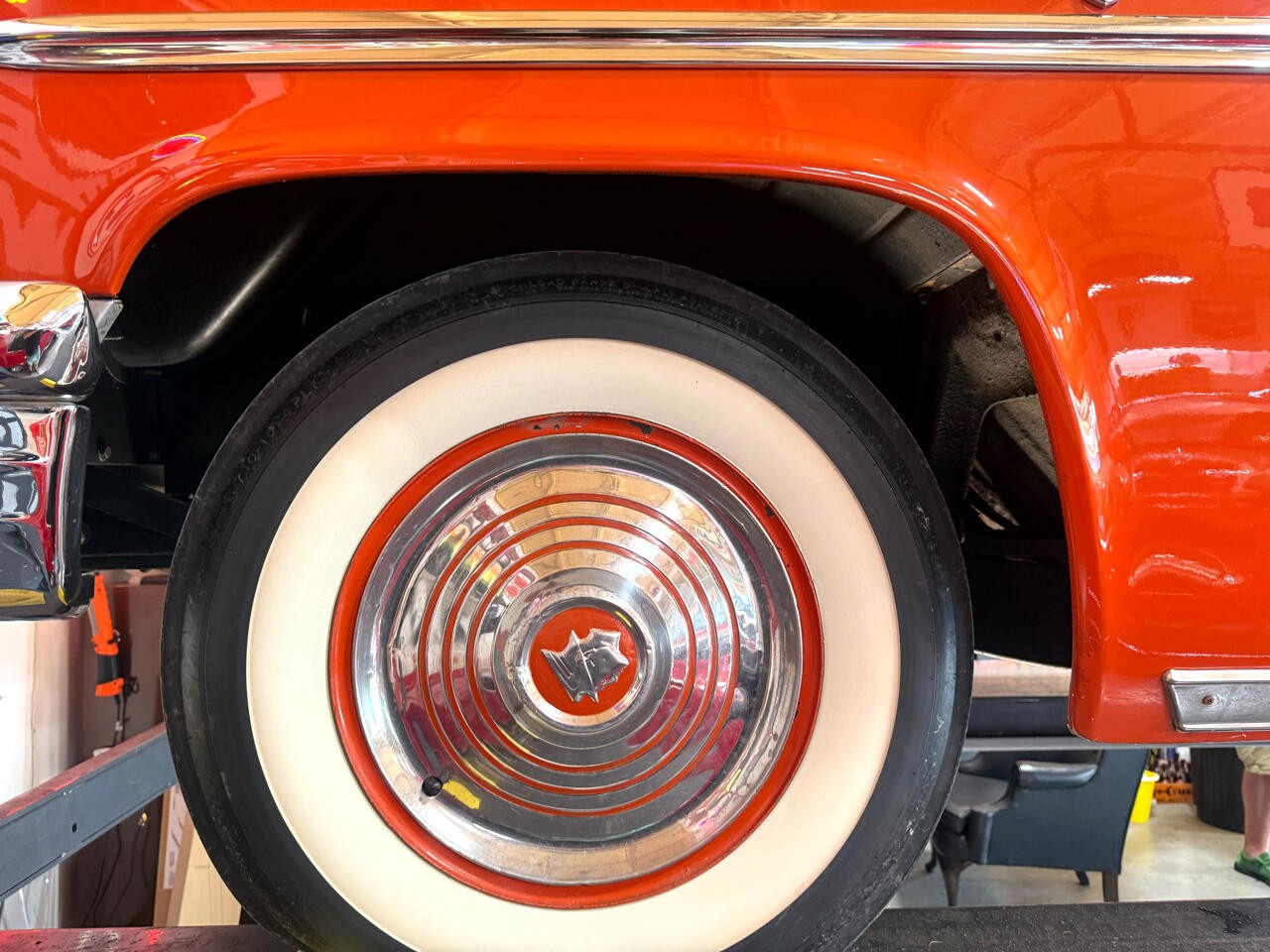 Mercury-Monterey-1953-Classic-Car-34