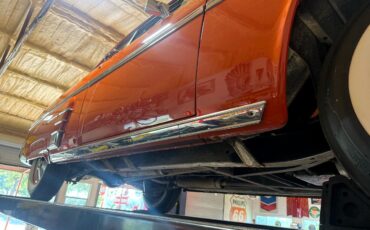 Mercury-Monterey-1953-Classic-Car-36