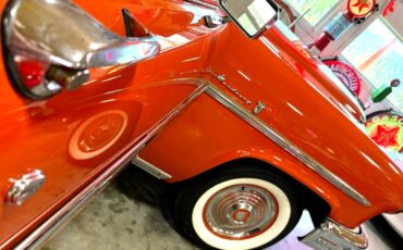Mercury-Monterey-1953-Classic-Car-39