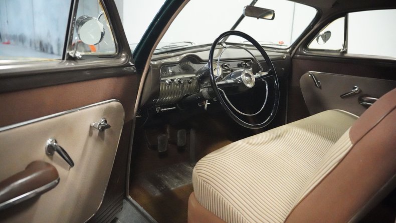Mercury-Other-1951-Yosemite-Green-Tan-1
