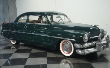 Mercury-Other-1951-Yosemite-Green-Tan-21