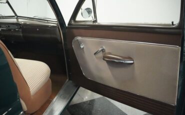 Mercury-Other-1951-Yosemite-Green-Tan-48