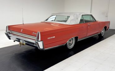 Mercury-Park-lane-1965-Carnival-Red-White-11