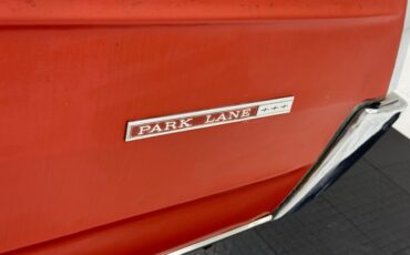 Mercury-Park-lane-1965-Carnival-Red-White-24