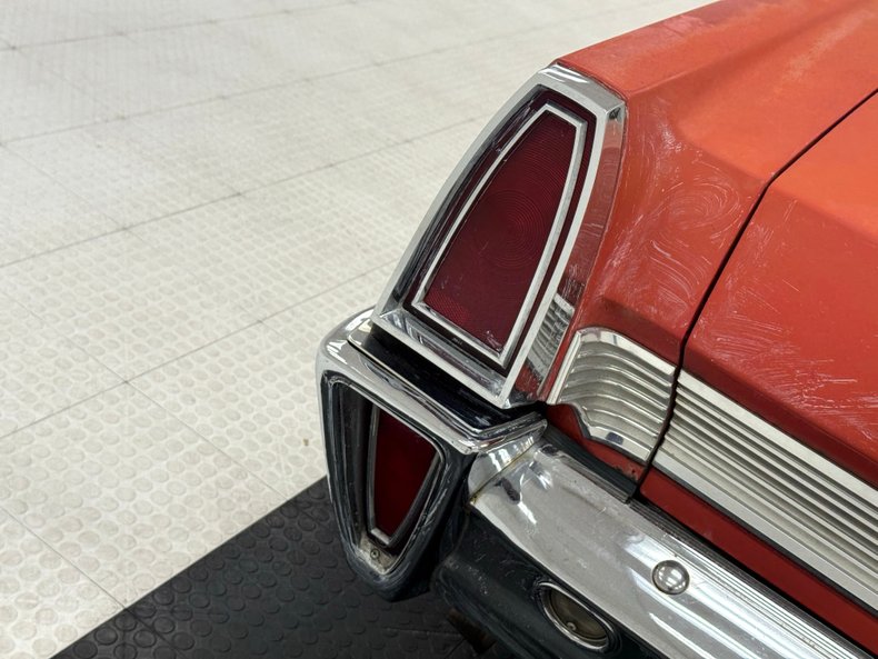 Mercury-Park-lane-1965-Carnival-Red-White-25