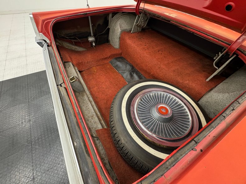 Mercury-Park-lane-1965-Carnival-Red-White-41