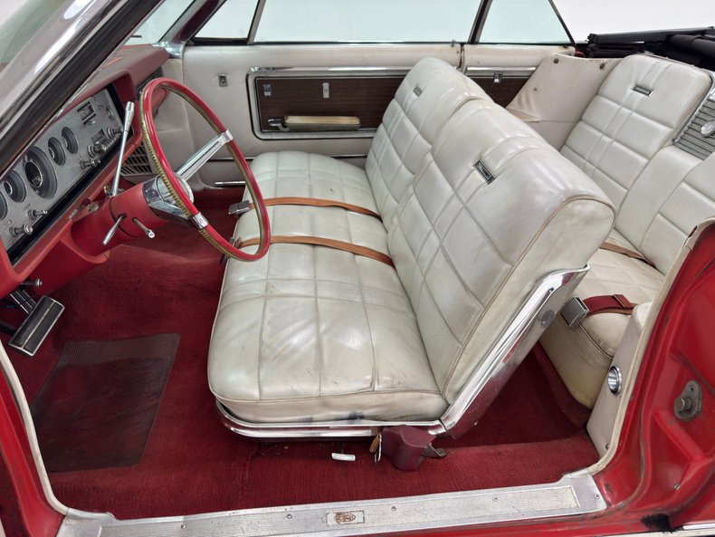 Mercury-Park-lane-1965-Carnival-Red-White-45