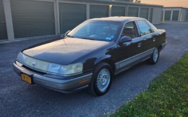 Mercury-Sable-1990-Sedan