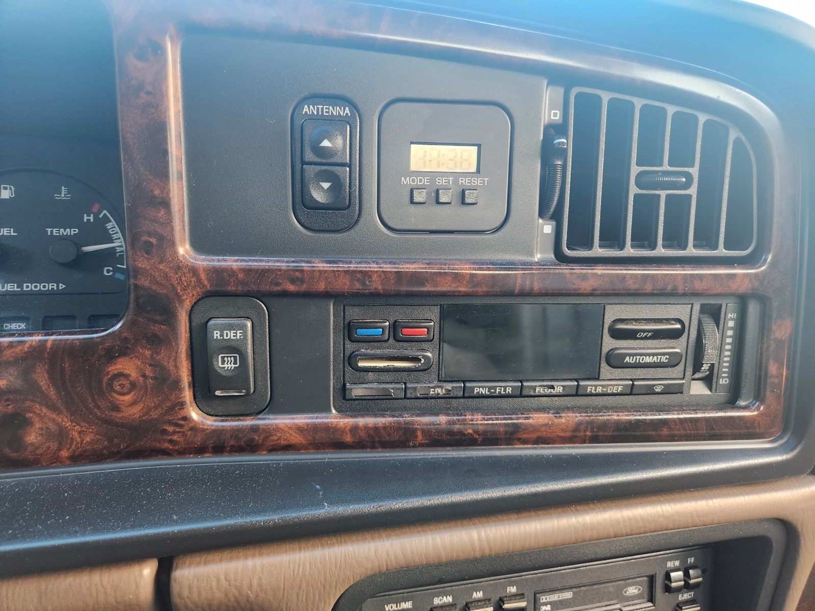 Mercury-Sable-1990-Sedan-7
