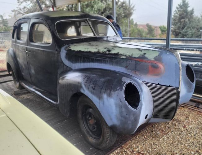 Mercury-Sedan-1940