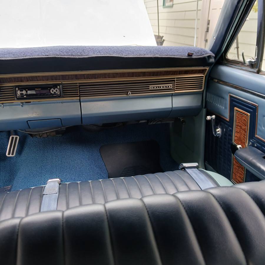 Mercury-comet-1967-blue-16