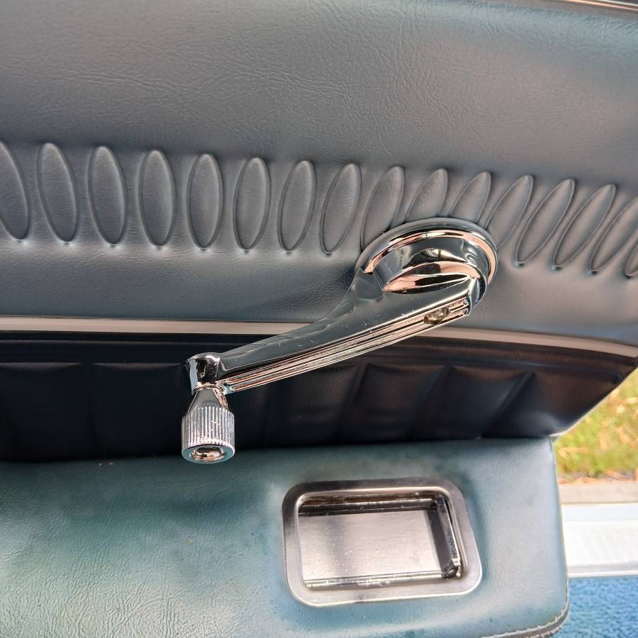 Mercury-comet-1967-blue-18