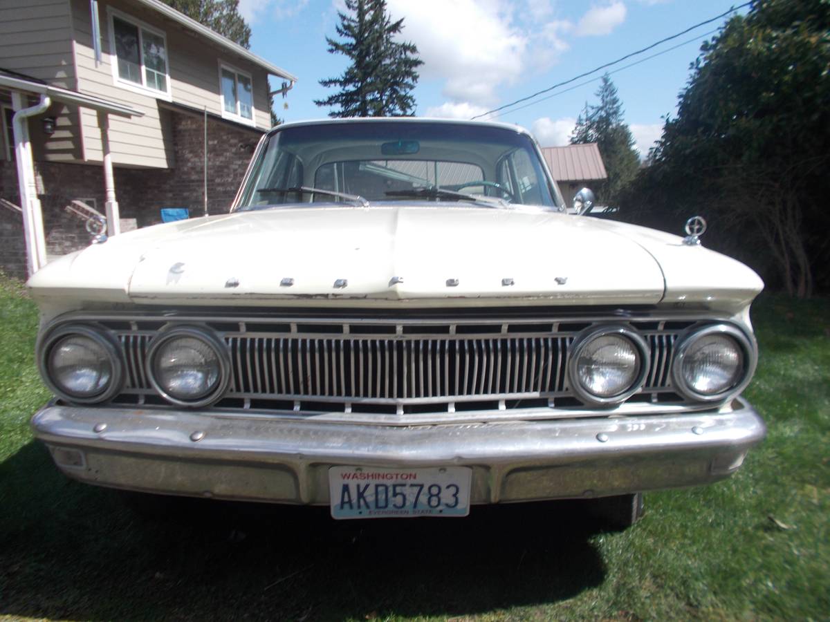 Mercury-comet-s22-1962-10