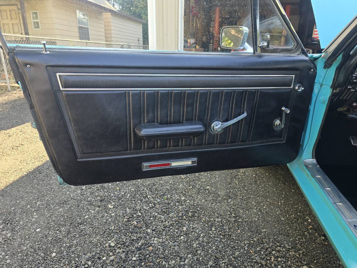 Mercury-cougar-1967-green-10