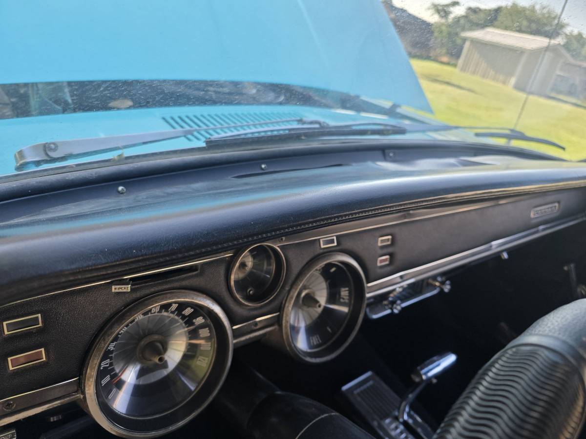 Mercury-cougar-1967-green-13