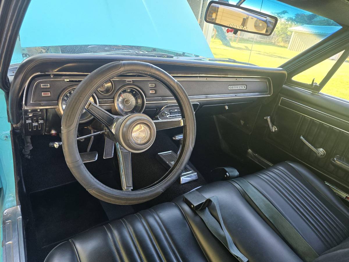 Mercury-cougar-1967-green-14