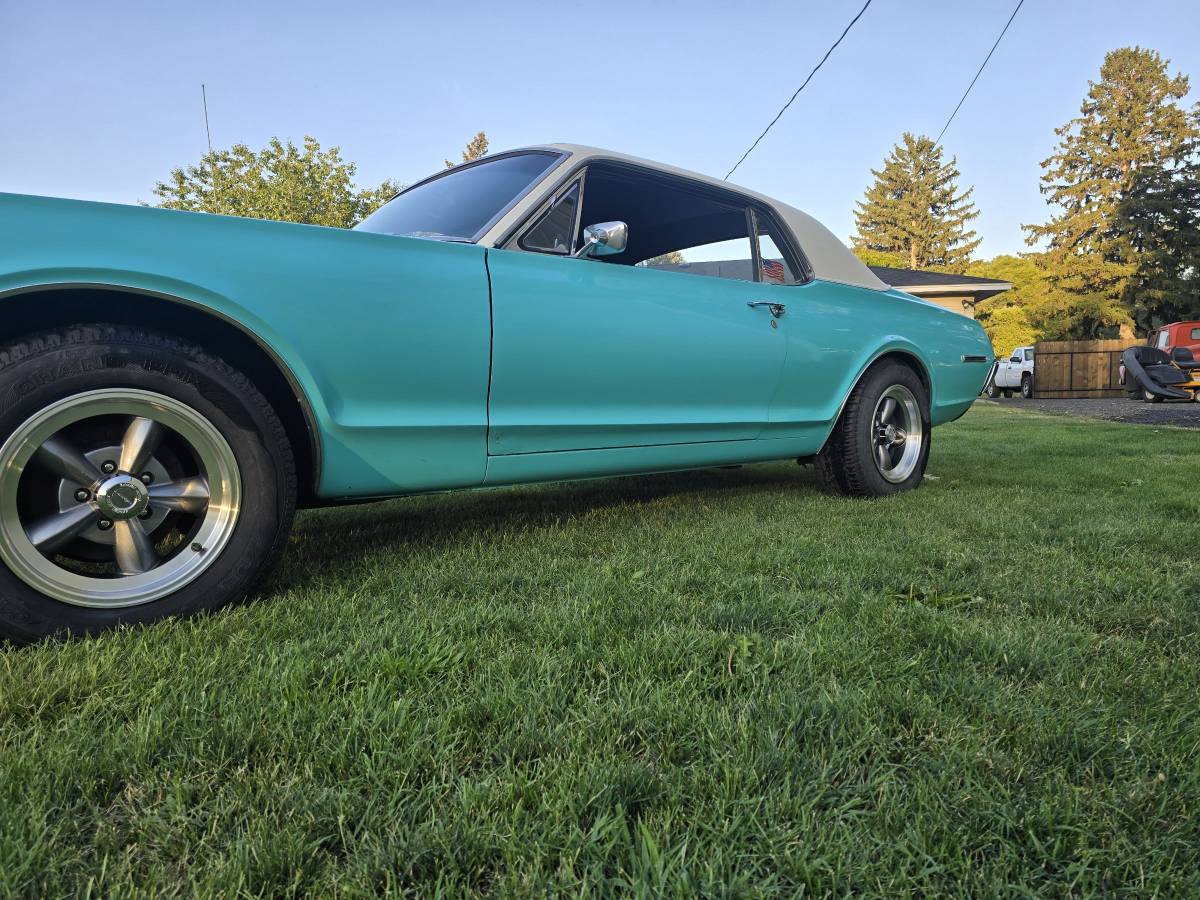 Mercury-cougar-1967-green-5