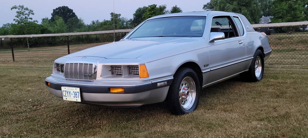 Mercury-cougar-1984-silver-7