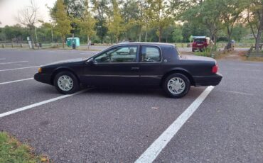 Mercury-cougar-1991-black