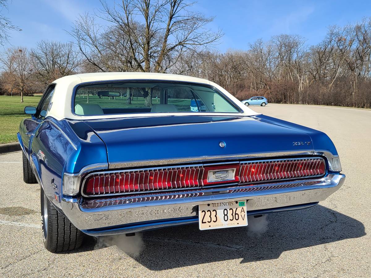 Mercury-cougar-xr7-1969-blue-10
