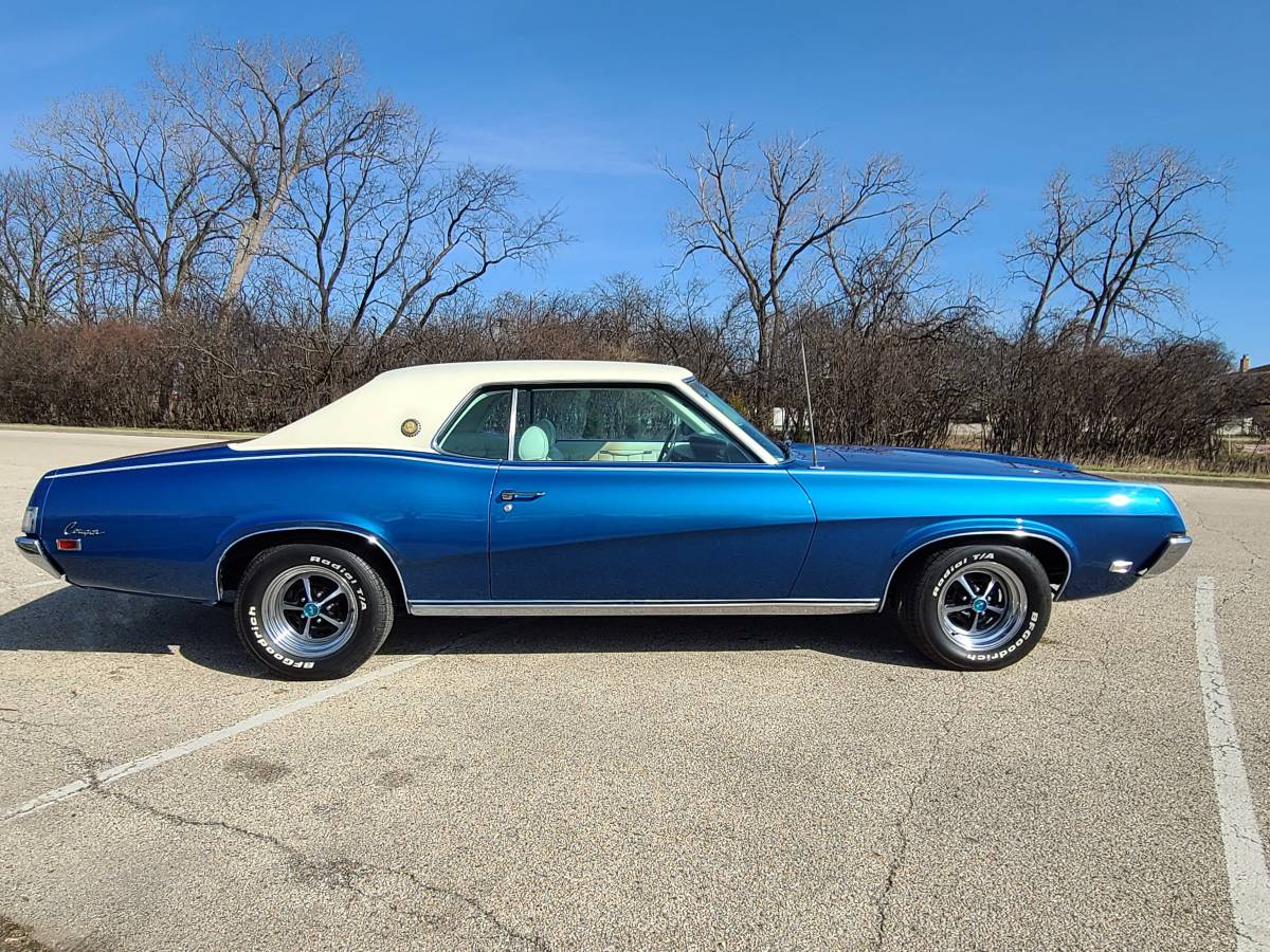 Mercury-cougar-xr7-1969-blue-8