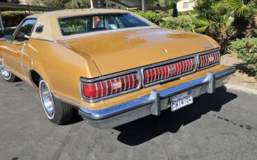Mercury-cougar-xr7-1975-custom-12