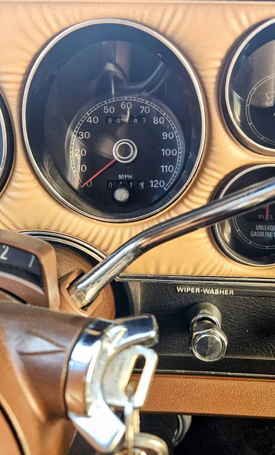 Mercury-cougar-xr7-1975-custom-14