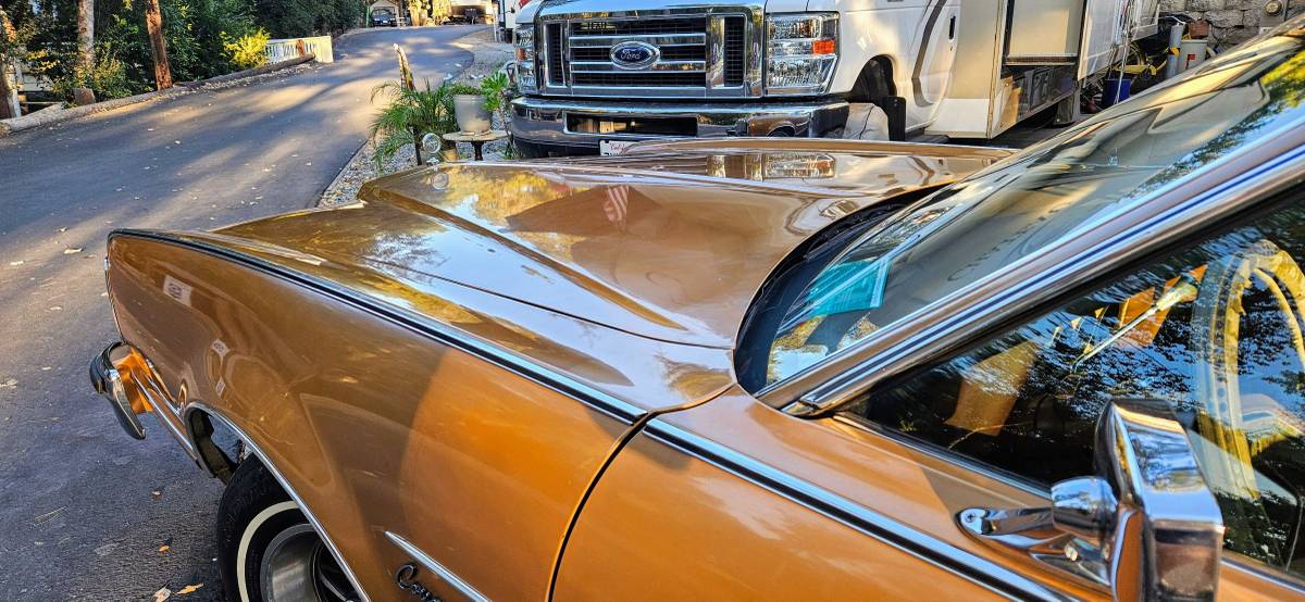 Mercury-cougar-xr7-1975-custom-16