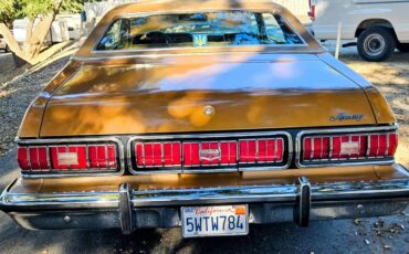 Mercury-cougar-xr7-1975-custom-17