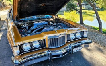Mercury-cougar-xr7-1975-custom-20