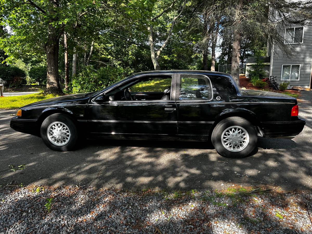 Mercury-cougar-xr7-1993