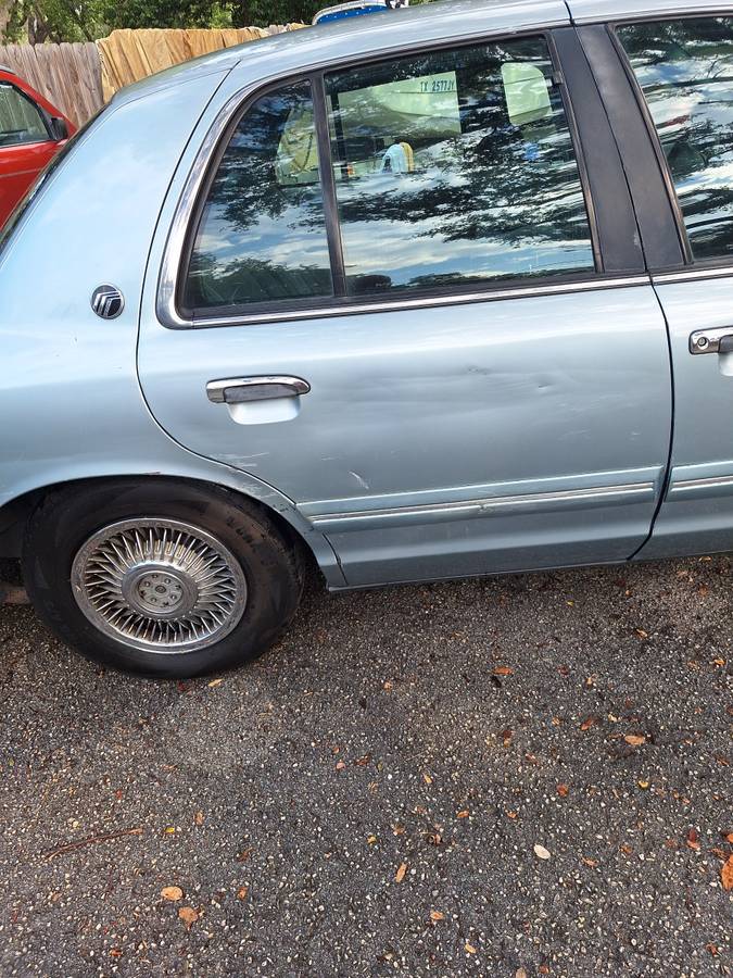 Mercury-grand-marquis-1986-blue-1