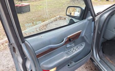Mercury-grand-marquis-1986-blue