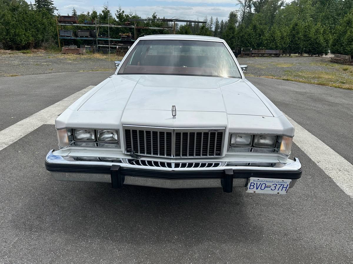 Mercury-grand-marquis-ls-1985-white-2