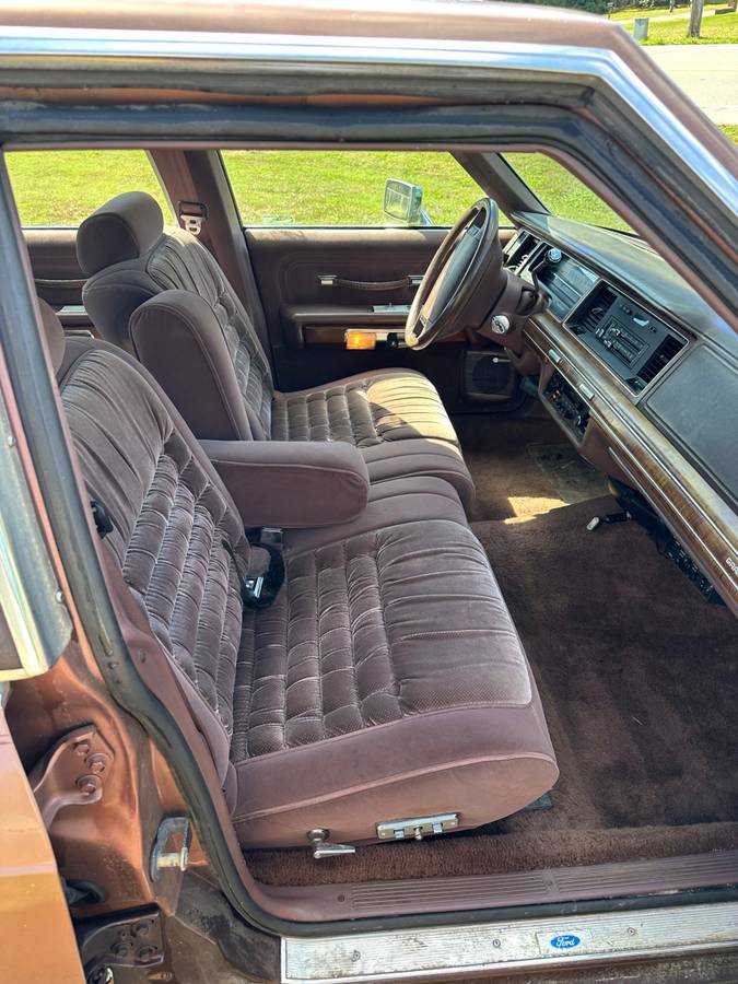 Mercury-grand-marquis-ls-1990-purple-7