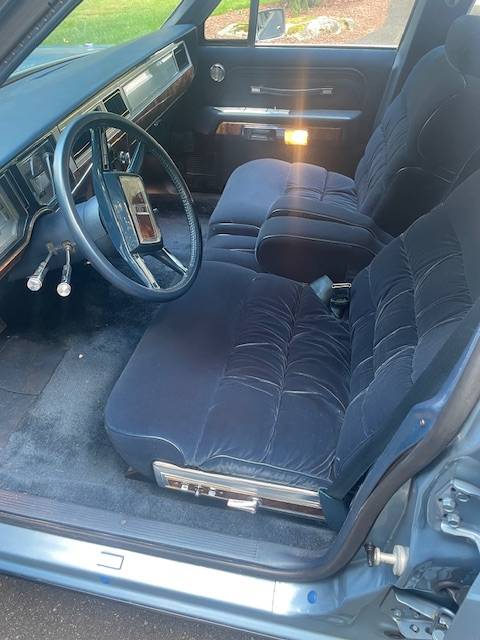 Mercury-grand-marquis-lsmercury-grand-marquis-1982-blue-3