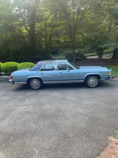 Mercury-grand-marquis-lsmercury-grand-marquis-1982-blue-7