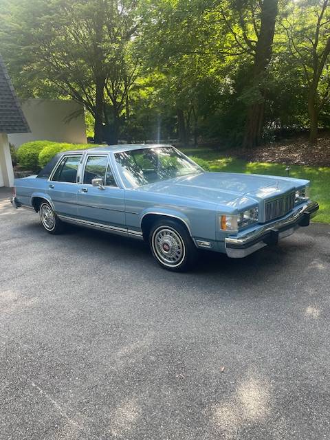 Mercury-grand-marquis-lsmercury-grand-marquis-1982-blue