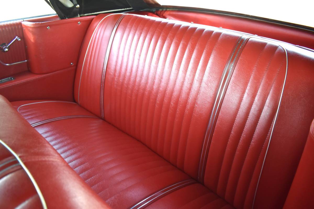 Mercury-monterey-1964-red-2