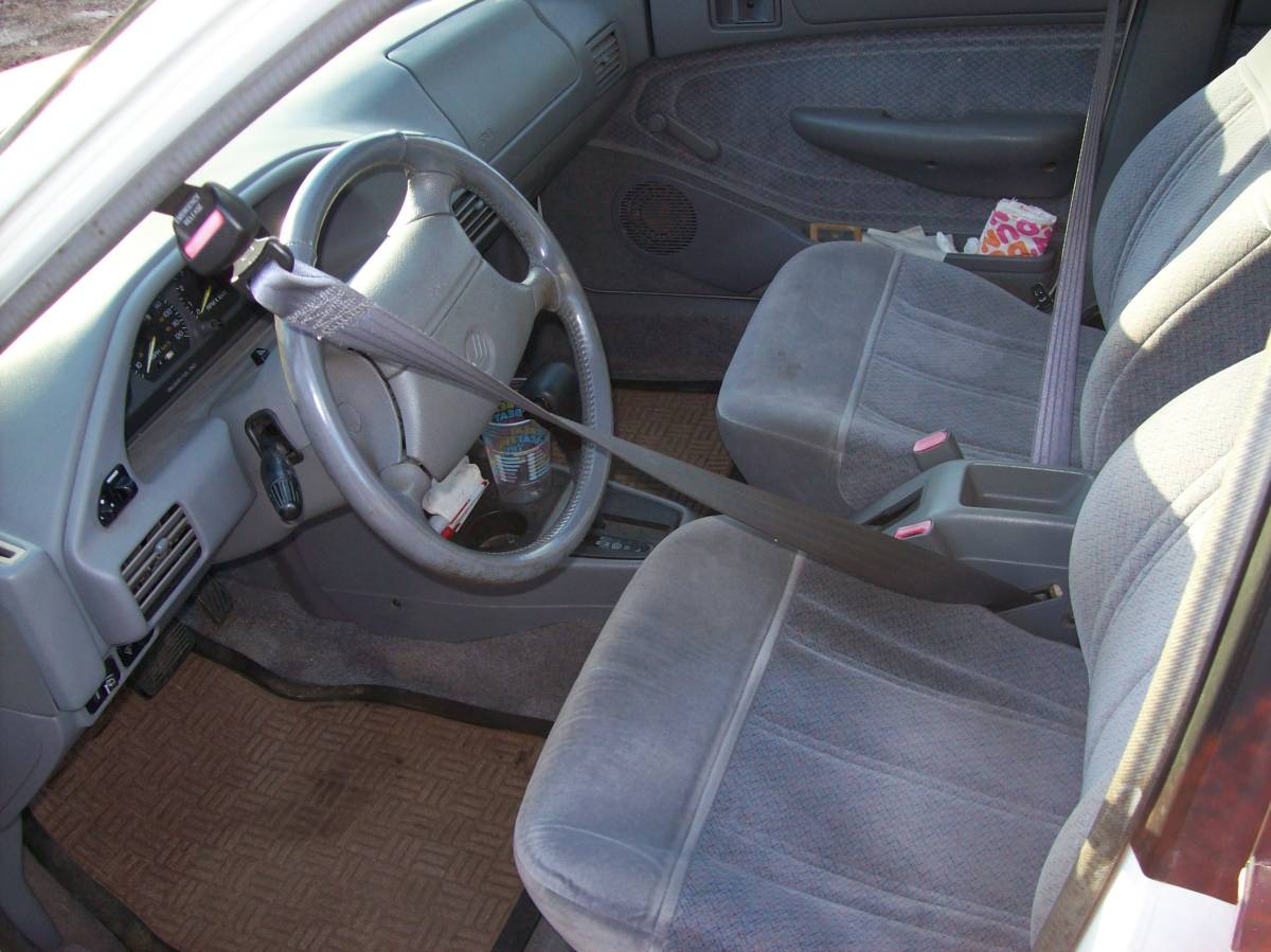 Mercury-tracer-1995-white-10