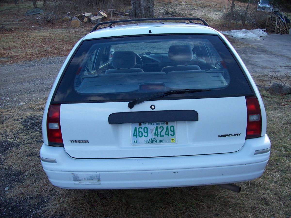 Mercury-tracer-1995-white-16