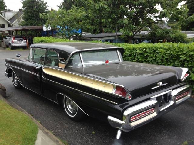 Mercury-turnpike-cruiser-quad-headlight-1957-black-2