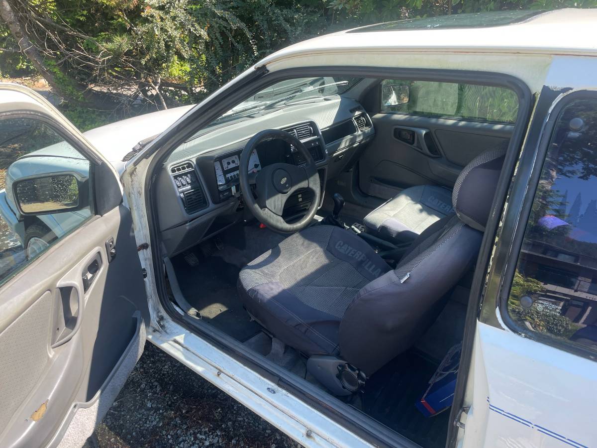 Merkur-xr4ti-1988-white-4